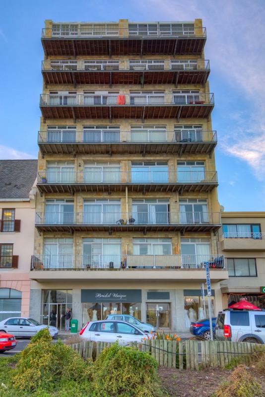 1 Bedroom Property for Sale in Strand Western Cape